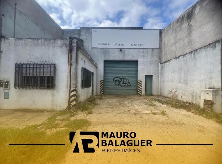 Bodega-Galpón · 210m²