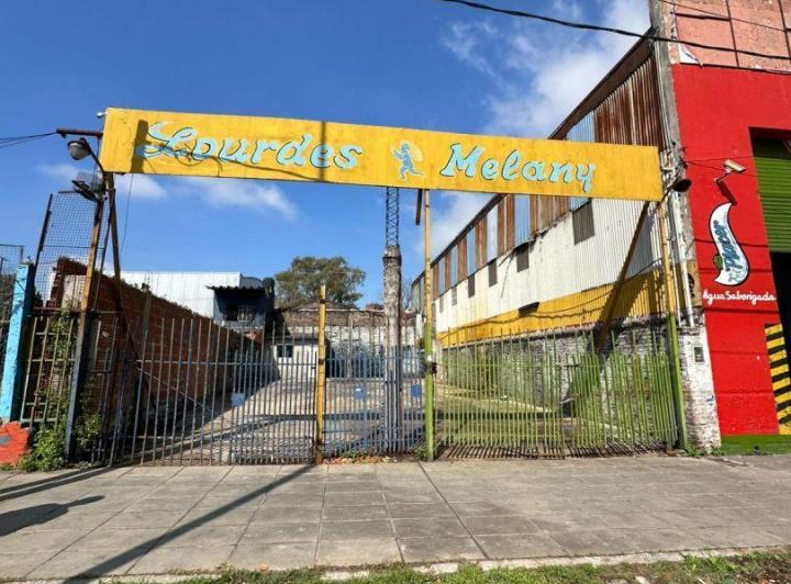 Local comercial · 20m² · 20 Cocheras