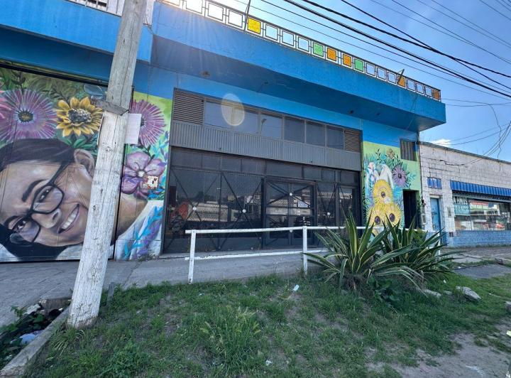 Local comercial · 950m² · 10 Ambientes