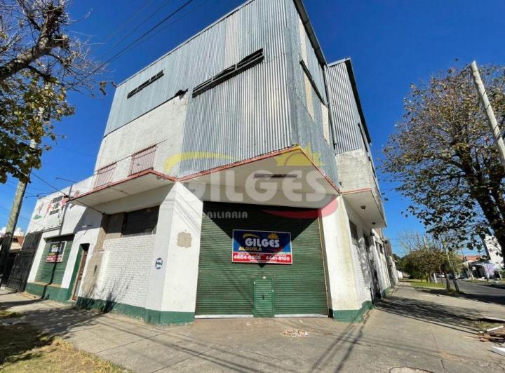 Local comercial · 120m²