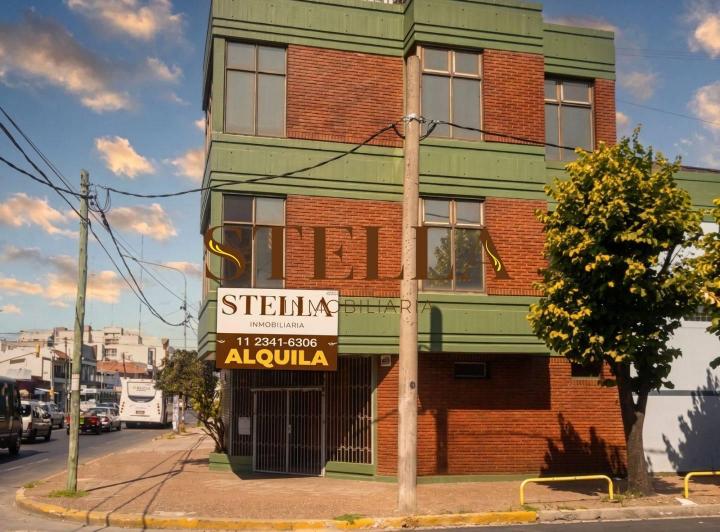 Bodega-Galpón · 650m²