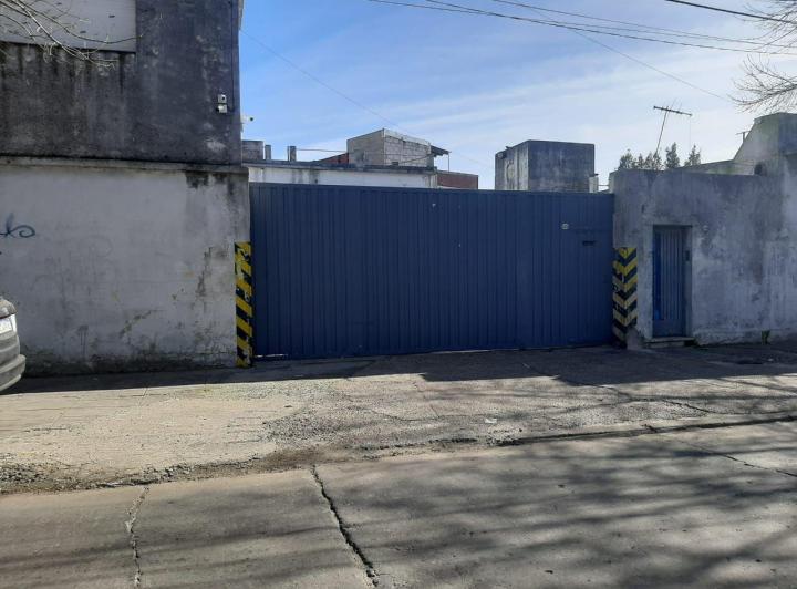 Bodega-Galpón · 496m²