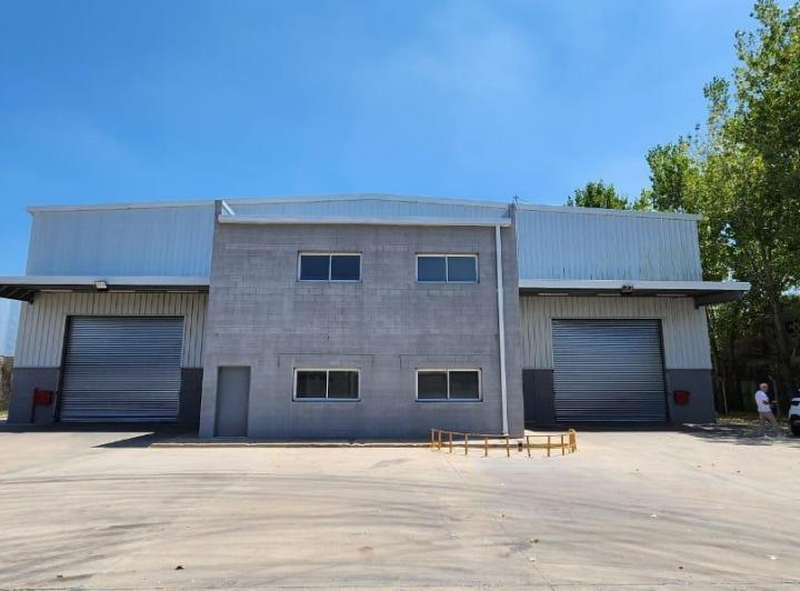 Local comercial · 2000m²
