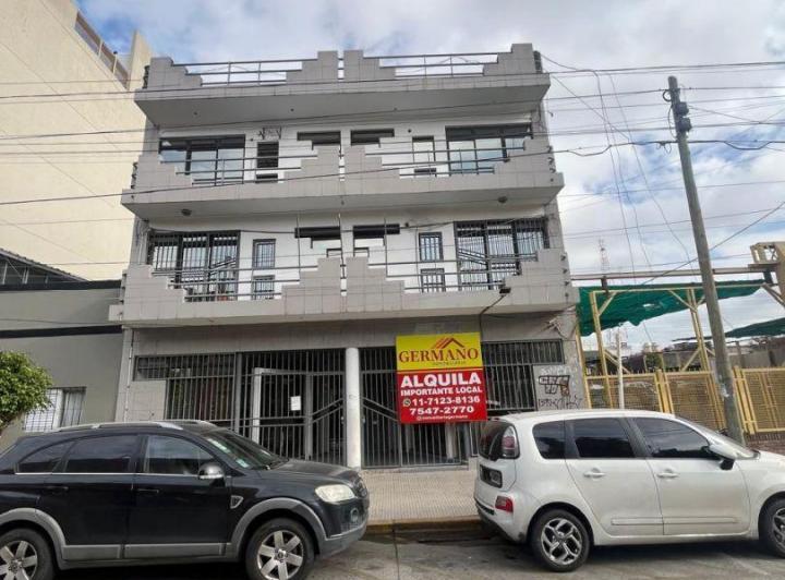 Local comercial · 450m²