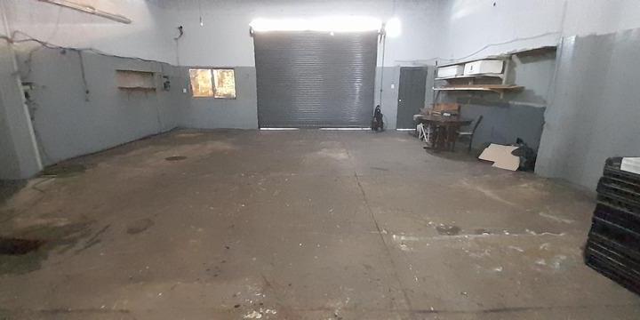 Bodega-Galpón · 110m²
