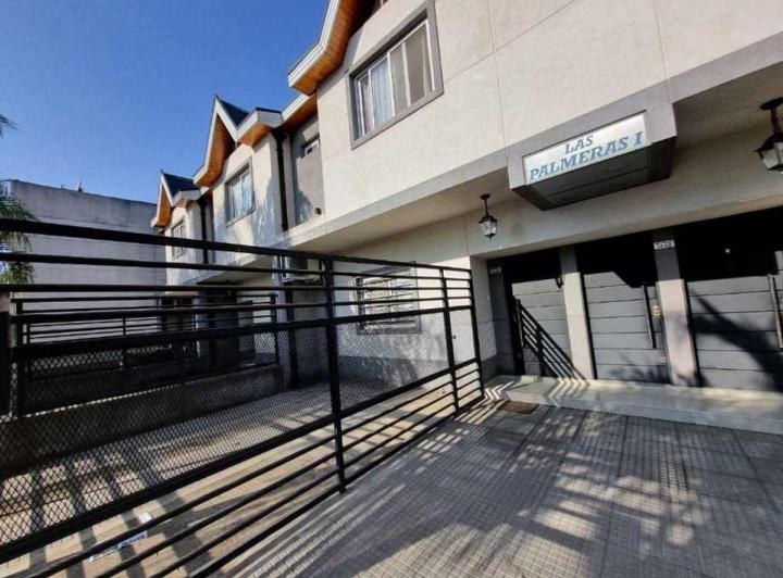 Departamento · 65m² · 2 Ambientes · 1 Cochera