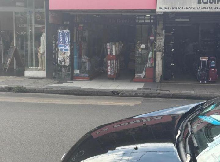 Local comercial · 90m²
