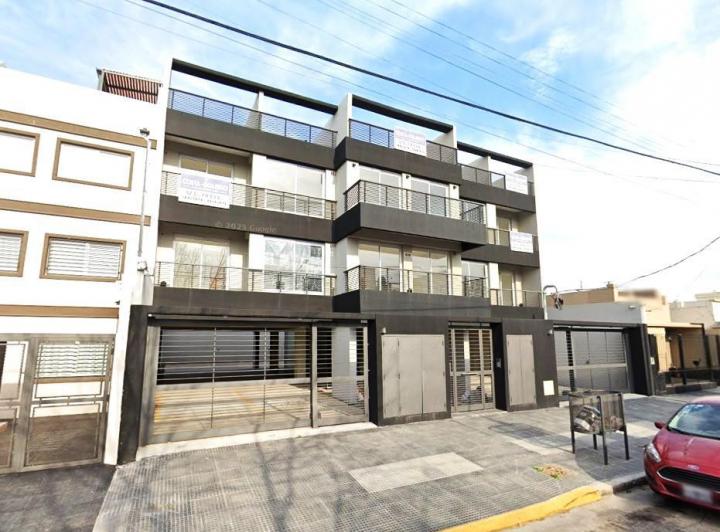 Departamento · 40m² · 2 Ambientes · 1 Cochera