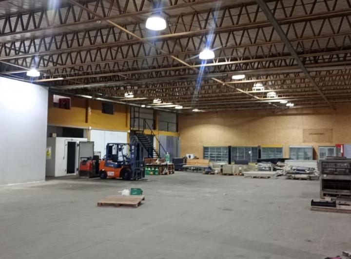 Depósito · 1200m²