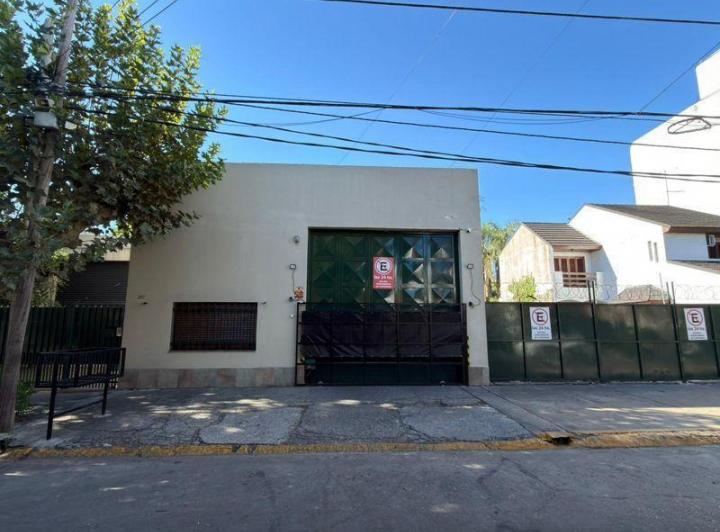 Bodega-Galpón · 850m²