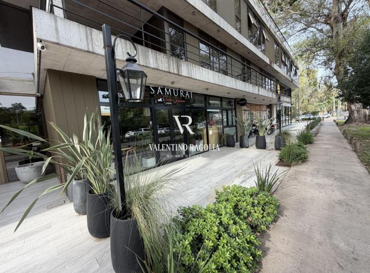 Oficina comercial · 91m² · 3 Cocheras