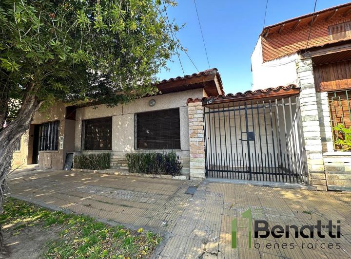 Casa · 100m² · 3 Ambientes · 1 Cochera