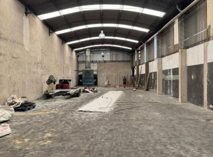 Bodega-Galpón · 400m² · 1 Ambiente
