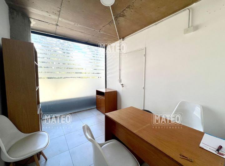 Oficina comercial · 90m² · 4 Ambientes