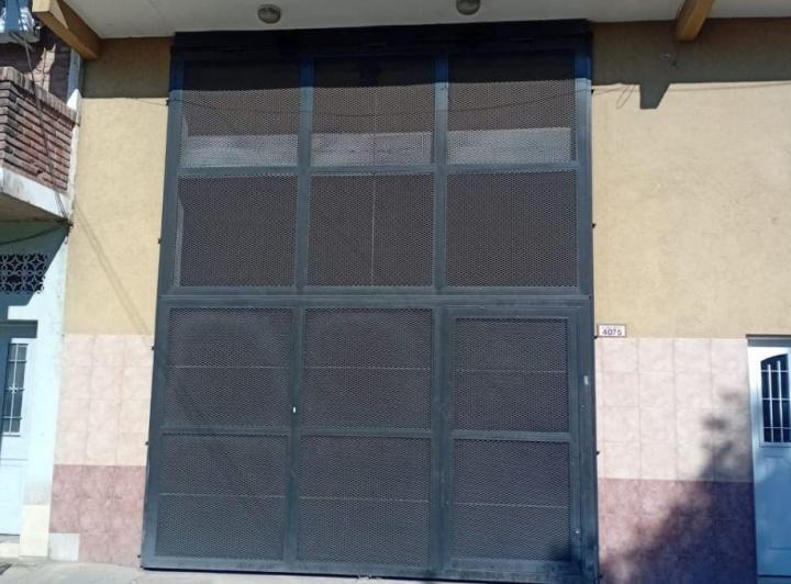 Bodega-Galpón · 200m²