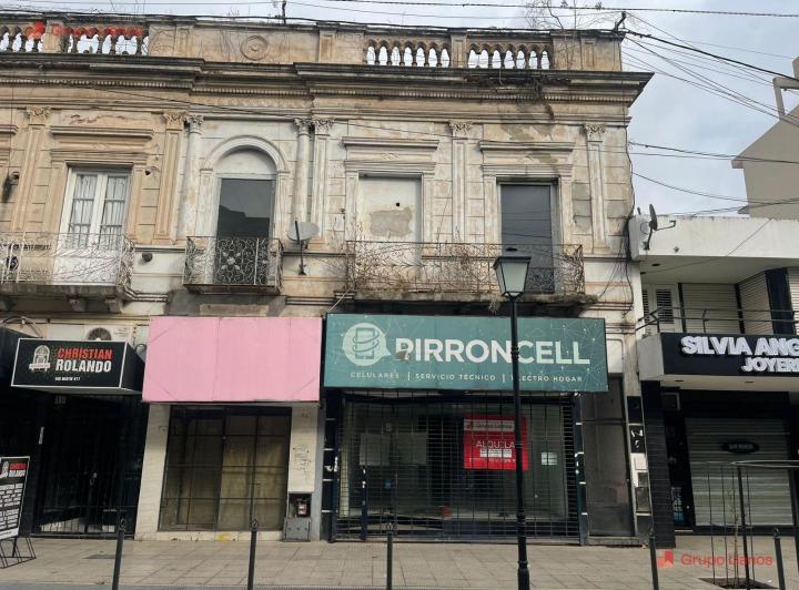 Local comercial · 600m²