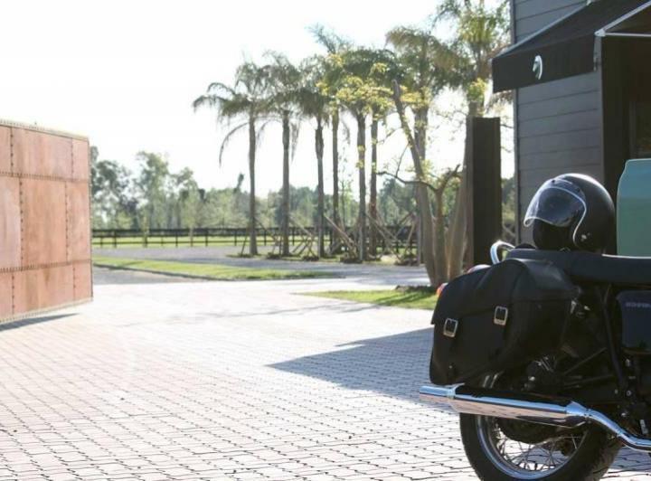 Campo · 600m² · 6 Ambientes