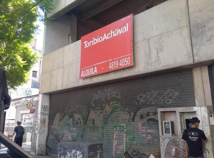 Local comercial · 720m²
