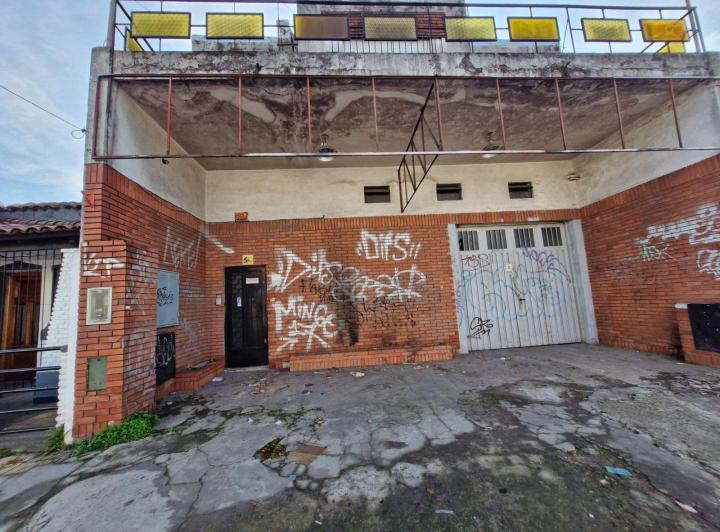 Bodega-Galpón · 450m²