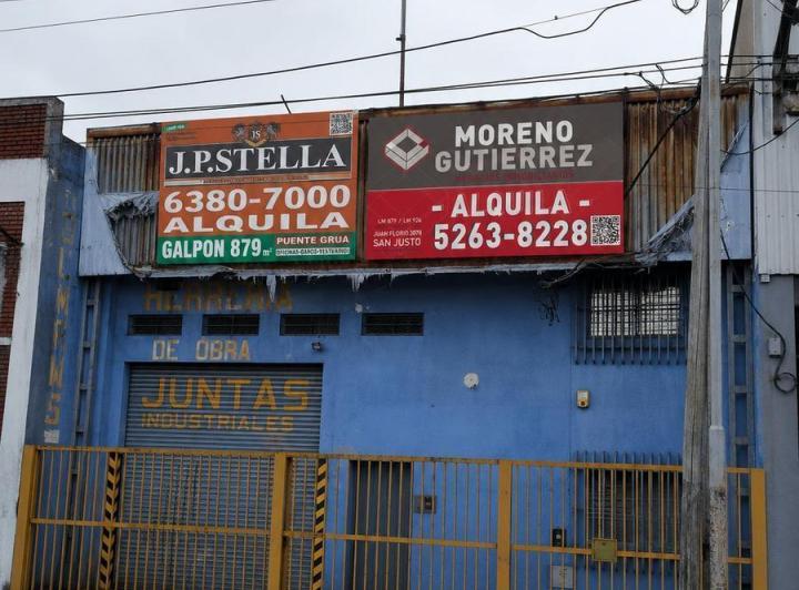 Bodega-Galpón · 879m²