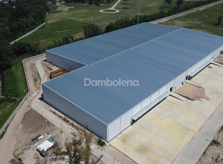 Depósito · 18000m²