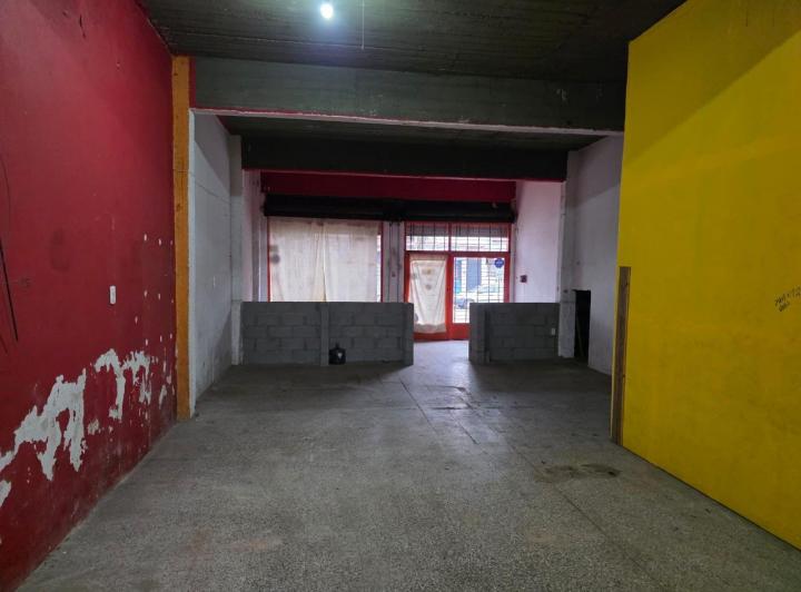 Local comercial · 95m² · 1 Ambiente