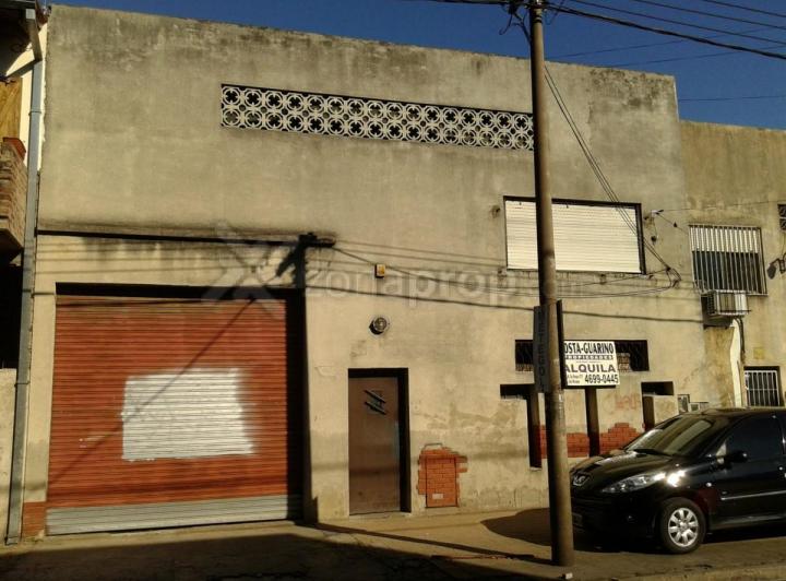 Bodega-Galpón · 267m²