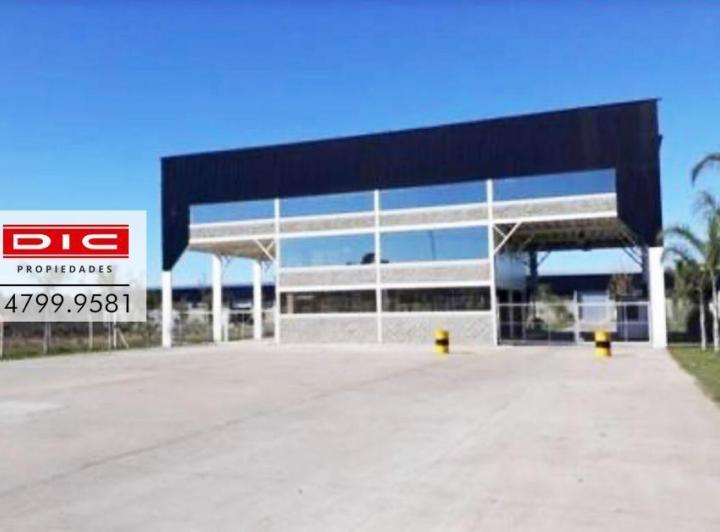 Bodega-Galpón · 1200m²