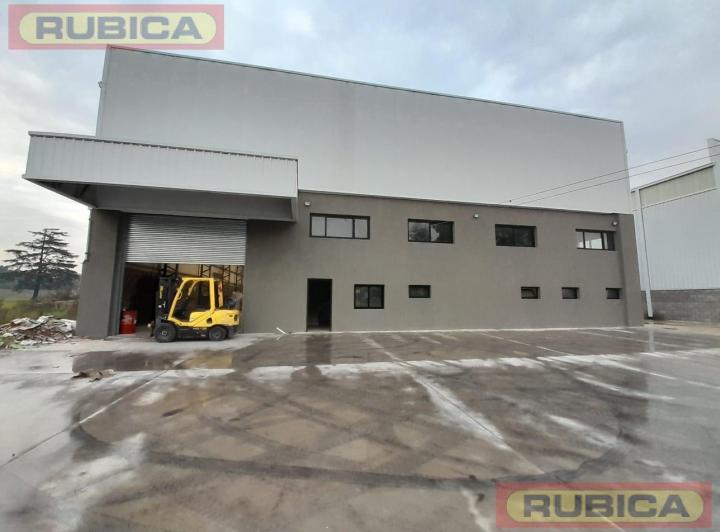 Depósito · 2340m²