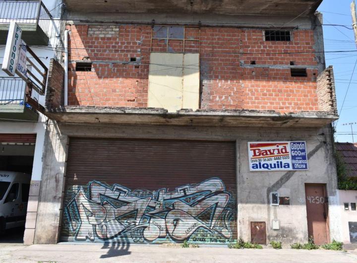 Bodega-Galpón · 600m²