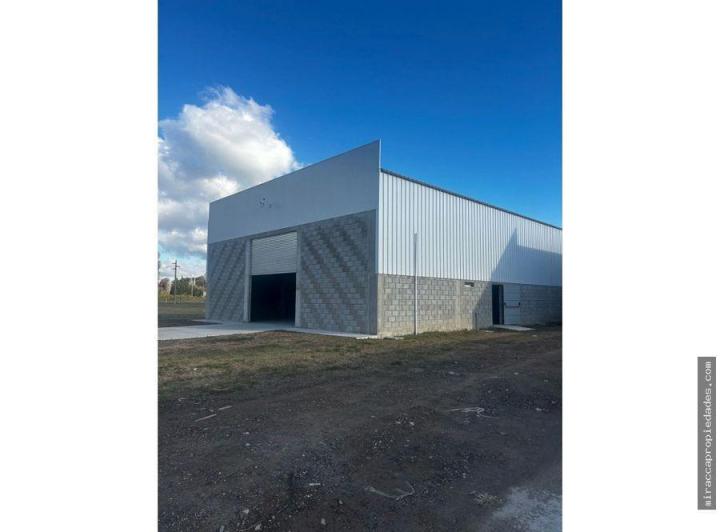 Bodega-Galpón · 800m²