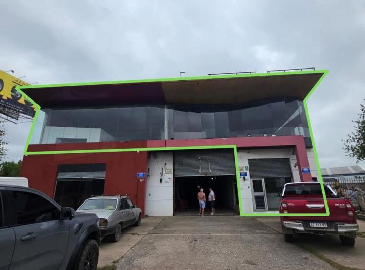 Local comercial · 1270m²
