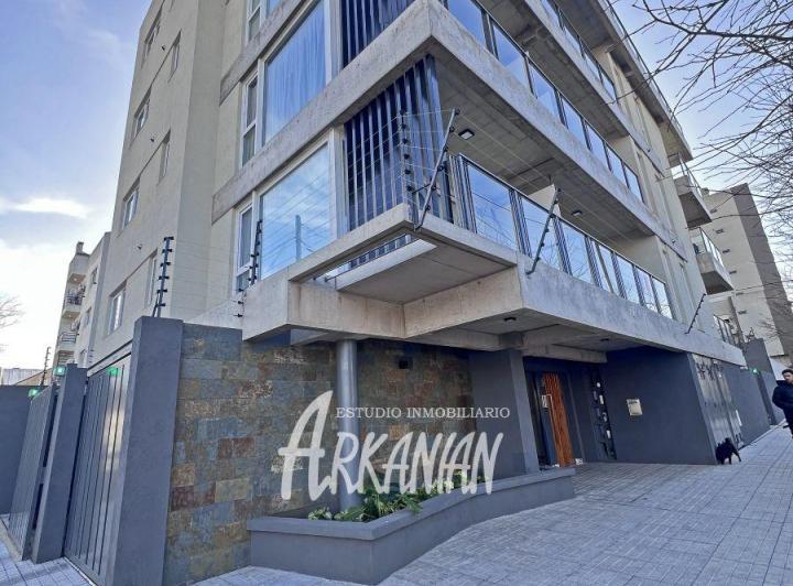Departamento · 44m² · 2 Ambientes · 1 Cochera