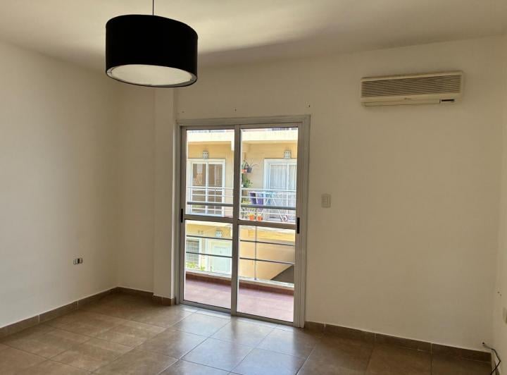 Departamento · 50m² · 2 Ambientes · 1 Cochera