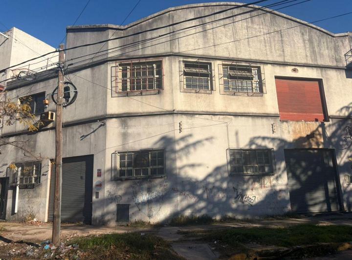 Bodega-Galpón · 600m²