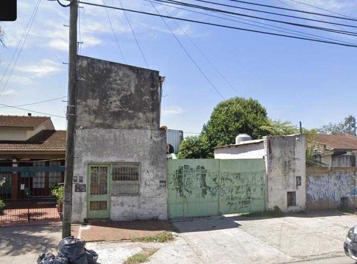 Local comercial · 4 Ambientes · 2 Cocheras