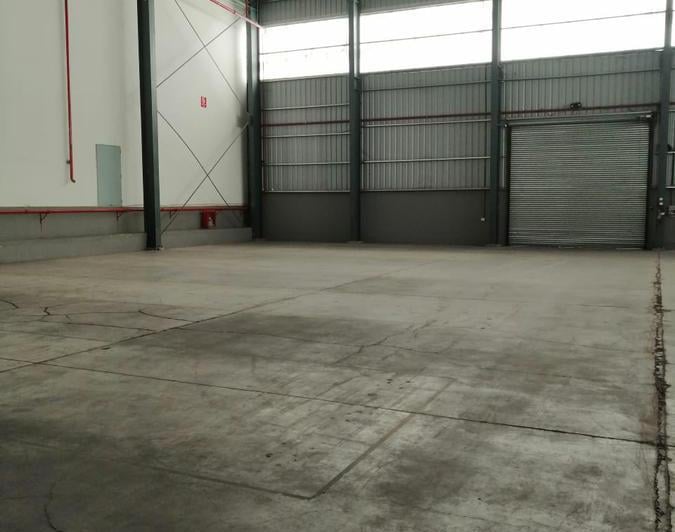 Depósito · 650m²