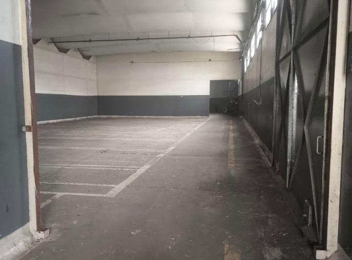 Garage · 3000m² · 50 Cocheras