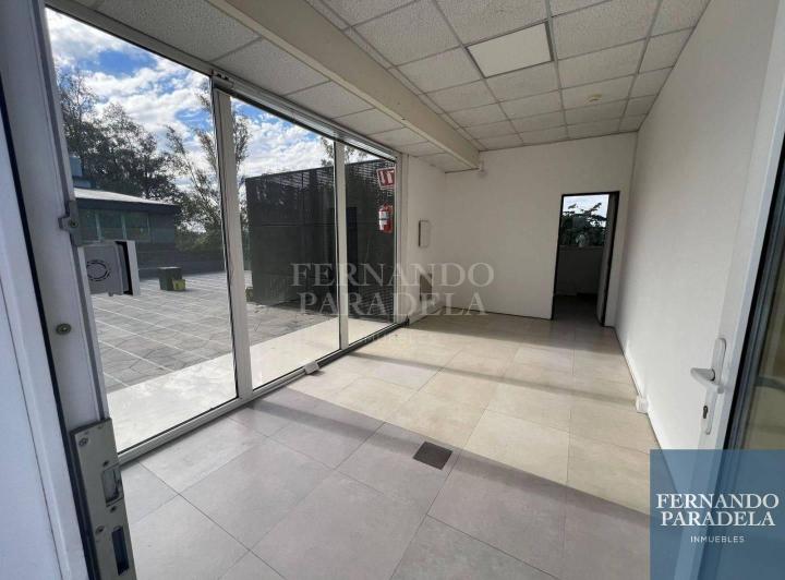 Oficina comercial · 27m² · 1 Ambiente · 2 Cocheras