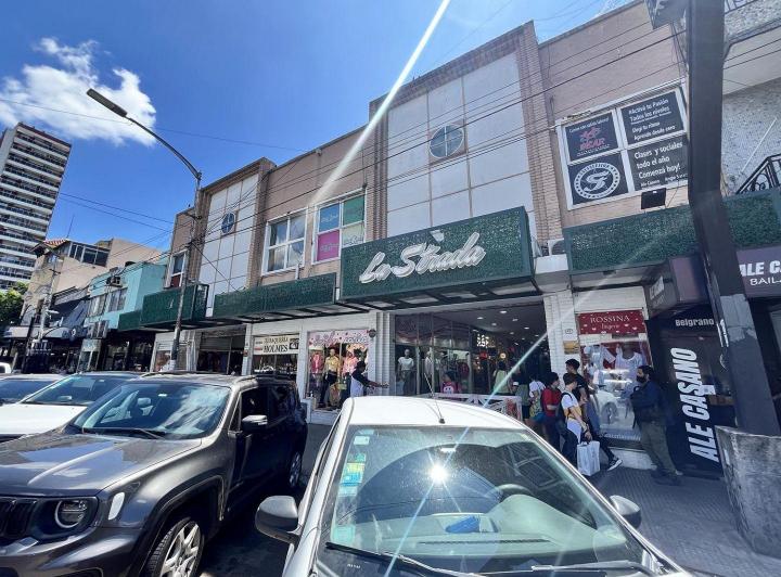 Local comercial · 21m²