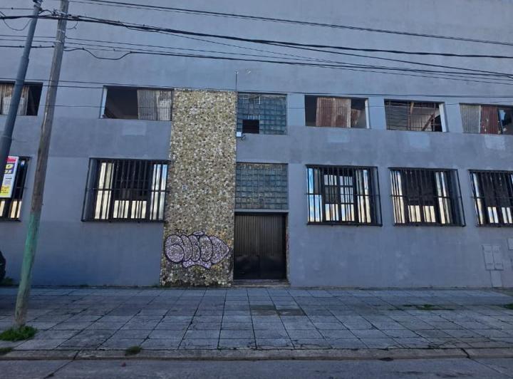 Depósito · 2750m²