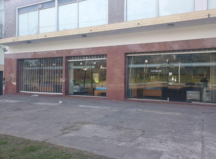 Local comercial · 400m²