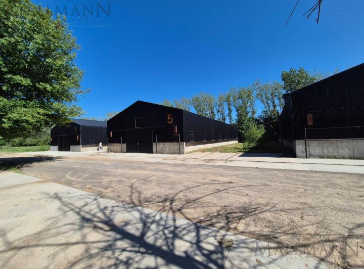 Campo · 504m² · 5 Ambientes · 2 Cocheras