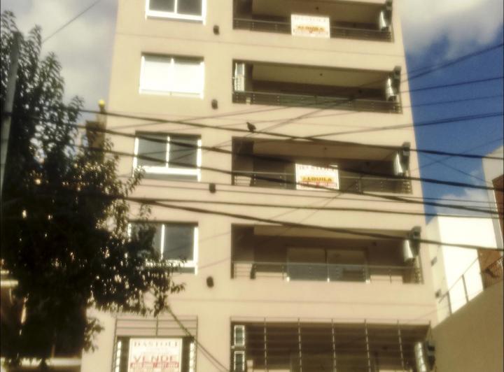 Departamento · 45m² · 2 Ambientes · 1 Cochera