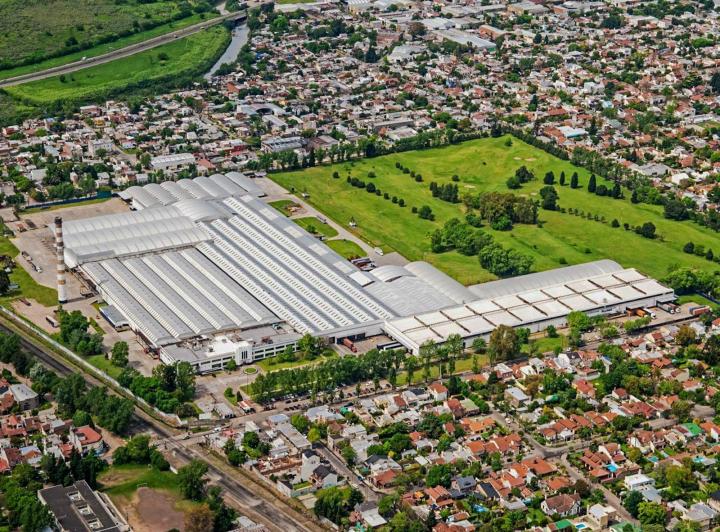 Depósito · 4315m²