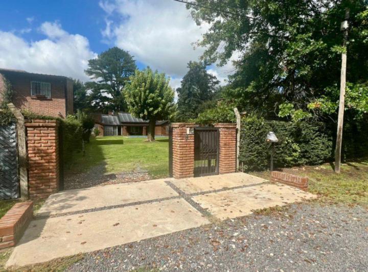 Quinta vacacional · 800m² · 4 Ambientes · 1 Cochera