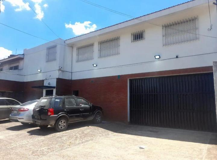 Bodega-Galpón · 667m² · 1 Cochera
