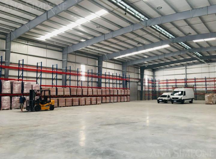 Bodega-Galpón · 2000m²