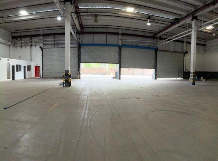 Bodega-Galpón · 4927m²