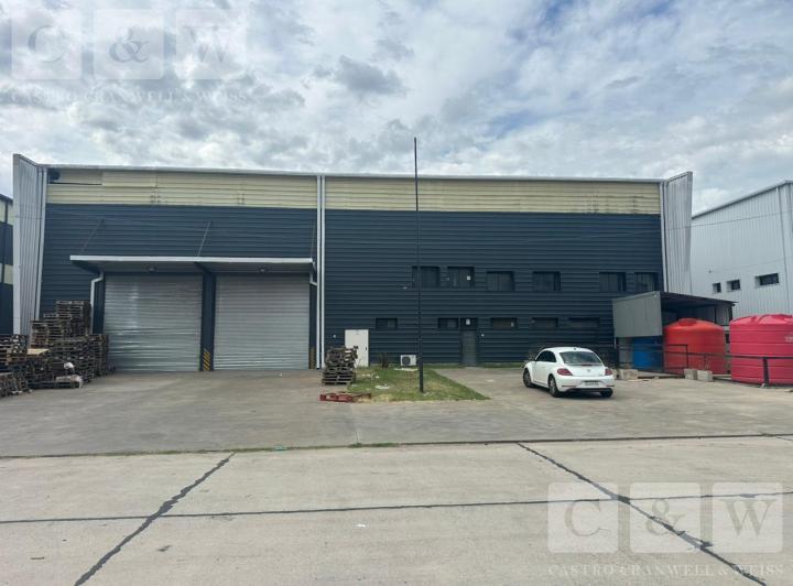 Bodega-Galpón · 1230m²